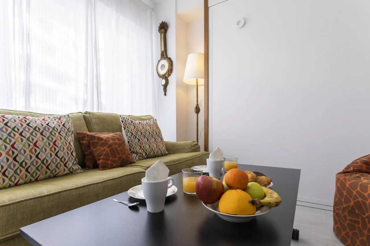 Livemalaga Modern & Vintage Malagueta Apartment Malaga